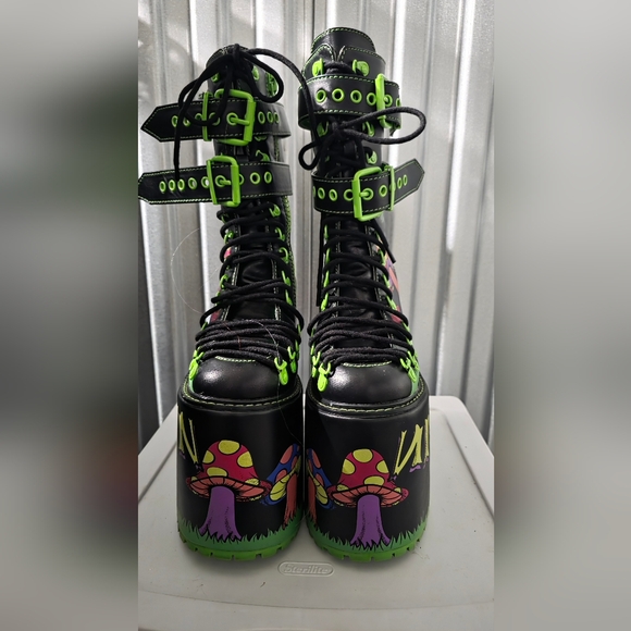 Dolls Kill Black and Green Trippy Platform Boots.No Longer Made LIMITED EDITION - Picture 2 of 5